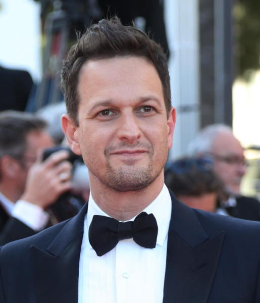 FOX renews Josh Charles' 'Best Medicine' for Season 2