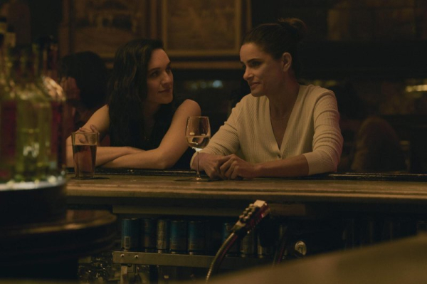 Amanda Peet says she is getting a beautiful response to honest essay