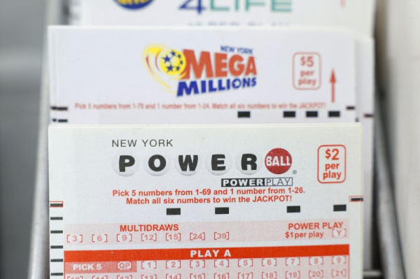 Maryland man wins $50,000 from lottery ticket he got for free