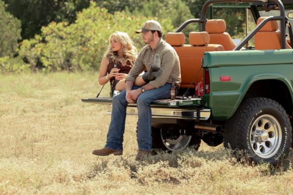 Natalie Alyn Lind: Rebel Oreana is subtly insecure on 'Dutton Ranch'
