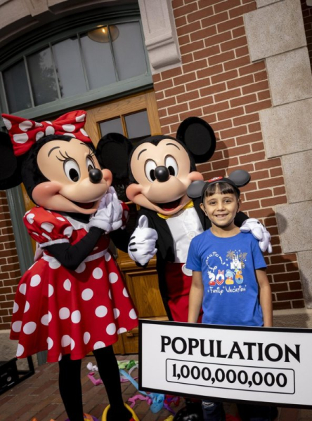 8-year-old is the billionth person to visit California's Disneyland 8-year-old is the billionth person to visit California's Disneyland