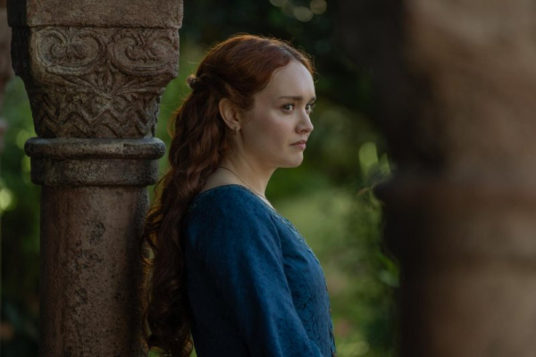 Olivia Cooke: Alicent angry, grieving over Otto's death in 'Dragon' S3